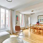 Modern And Calm 2 Bedroom T3 Appartement